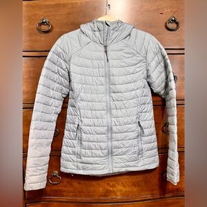 Columbia Women's Light Gray Puffer Jacket
